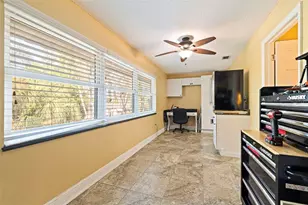 10035 63rd Ave N, Saint Petersburg, FL 33708 - Photo 21