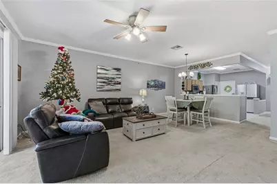 952 Vista Cay Court, Brandon, FL 33511 - Photo 13