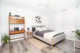 5129 SE Salmon Dr SE, Saint Petersburg, FL 33705 - Photo 13