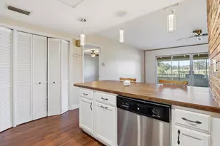 870 N Country Club Dr, Crystal River, FL 34429 - Photo 19