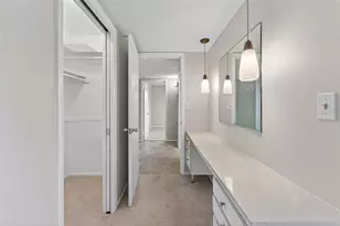 705 Churchill Pl, Sun City Center, FL 33573 - Photo 15