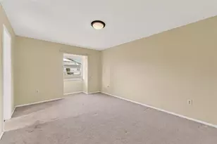 705 Churchill Pl, Sun City Center, FL 33573 - Photo 19