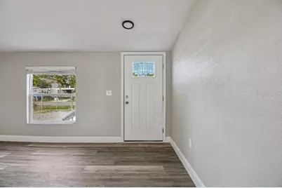 7019 50th Avenue S, Tampa, FL 33619 - Photo 15