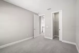 35056 Emberview Dr, Zephyrhills, FL 33541 - Photo 17