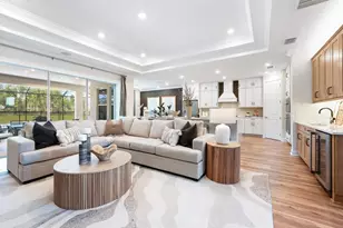 35056 Emberview Dr, Zephyrhills, FL 33541 - Photo 7