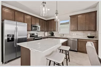 1094 Silverlake Boulevard, Lake Alfred, FL 33850 - Photo 3