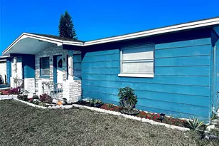 3347 Roxbury Dr, Holiday, FL 34691 - Photo 3