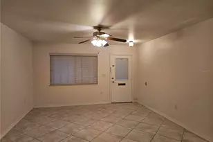 812 Augusta Dr, Sun City Center, FL 33573 - Photo 5