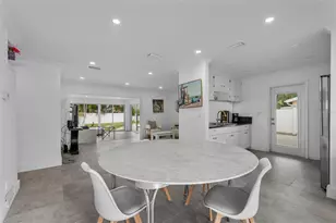 4681 Carson St NE, Saint Petersburg, FL 33703 - Photo 11