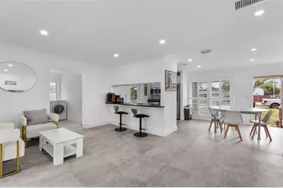 4681 Carson Street NE, Saint Petersburg, FL 33703 - Photo 7