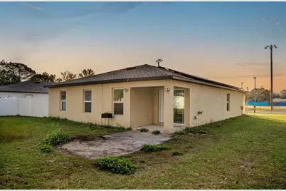 8303 Begonia Street, Spring Hill, FL 34608 - Photo 5