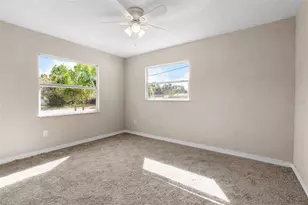 6634 13th St N, Saint Petersburg, FL 33702 - Photo 15