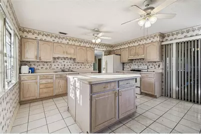 1915 W Del Webb Boulevard, Sun City Center, FL 33573 - Photo 9