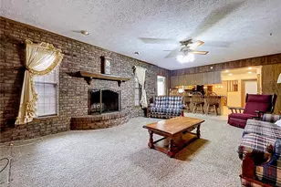 9471 McIntosh Rd, Dover, FL 33527 - Photo 9