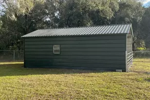 9471 McIntosh Rd, Dover, FL 33527 - Photo 15