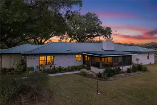 9471 McIntosh Rd, Dover, FL 33527 - Photo 5