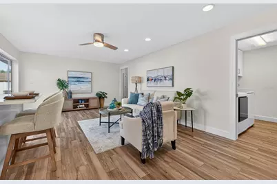 2043 Tanglewood Way NE, Saint Petersburg, FL 33702 - Photo 17