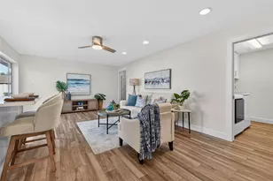 2043 Tanglewood Way NE, Saint Petersburg, FL 33702 - Photo 17