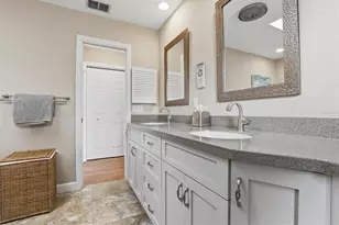 66 N Canal Dr, Palm Harbor, FL 34684 - Photo 31