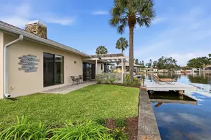 66 N Canal Dr, Palm Harbor, FL 34684 - Photo 49