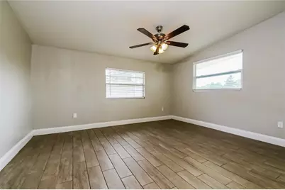 3521 Schwalbe Drive, Sarasota, FL 34235 - Photo 7