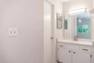 39132 County Road 54, Zephyrhills, FL 33542 - Photo 9