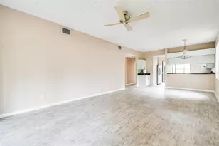 101 Lindsay Ln, Oldsmar, FL 34677 - Photo 43