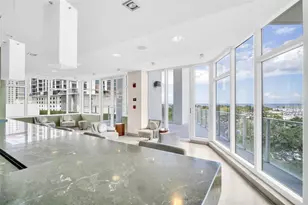 175 1st St S, Saint Petersburg, FL 33701 - Photo 35