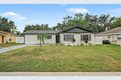 611 Huntington Street, Brandon, FL 33511 - Photo 1