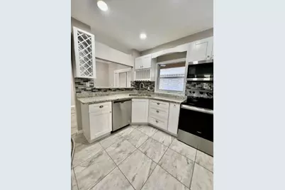 1407 Lyonshire Drive, Wesley Chapel, FL 33543 - Photo 7