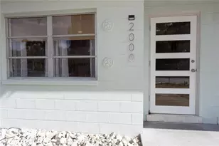 2000 1st St SE, Saint Petersburg, FL 33705 - Photo 1