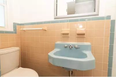 2000 1st Street SE, Saint Petersburg, FL 33705 - Photo 13