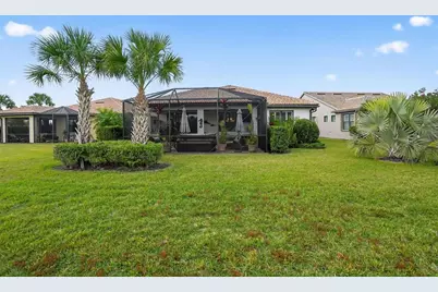 11233 Sandhill Preserve Drive, Sarasota, FL 34238 - Photo 3
