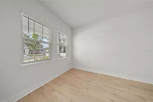 3711 W De Leon St, Tampa, FL 33609 - Photo 9