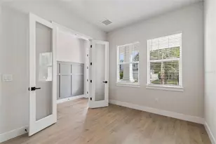 3711 W De Leon St, Tampa, FL 33609 - Photo 5