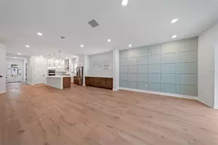 3711 W De Leon St, Tampa, FL 33609 - Photo 7