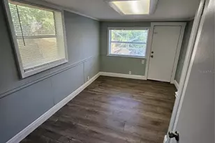 8305 N 13th St, Tampa, FL 33604 - Photo 9