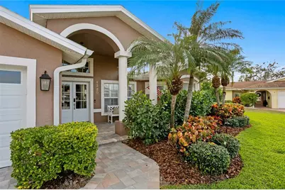 1320 52nd Avenue NE, Saint Petersburg, FL 33703 - Photo 3