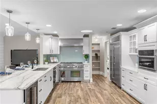 1320 52nd Ave NE, Saint Petersburg, FL 33703 - Photo 19