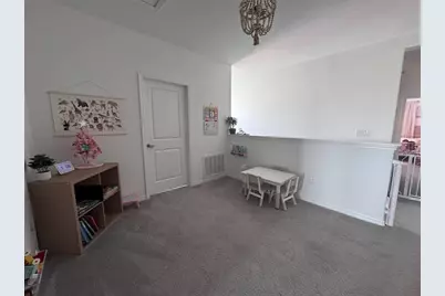 31779 Blue Passing Loop, Wesley Chapel, FL 33545 - Photo 13