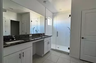 31779 Blue Passing Loop, Wesley Chapel, FL 33545 - Photo 25