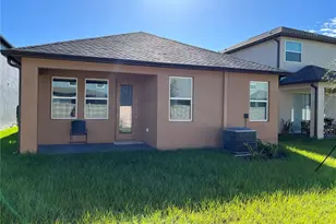 9813 Little Bluestem Dr, Land O Lakes, FL 34637 - Photo 31