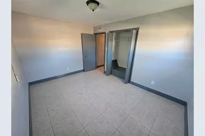 5005 Stolls Avenue, Tampa, FL 33615 - Photo 13