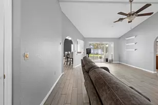 5178 Roble Ave, Spring Hill, FL 34608 - Photo 13