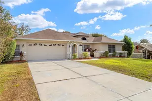 5178 Roble Ave, Spring Hill, FL 34608 - Photo 5