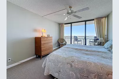 Key Capri Key Capri #301, Treasure Island, FL 33706 - Photo 33