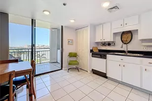 Key Capri Key Capri, Treasure Island, FL 33706 - Photo 9