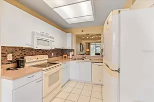 3780 Pinebrook Cir, Bradenton, FL 34209 - Photo 9