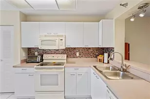 3780 Pinebrook Cir, Bradenton, FL 34209 - Photo 11