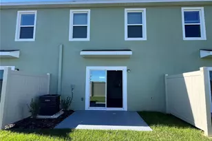 2472 Riversong Ldg Ln, Wesley Chapel, FL 33543 - Photo 21